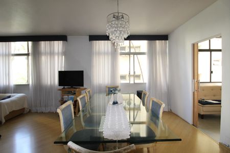 Apartamento à venda com 4 quartos, 215m² em Santa Cecilia, São Paulo