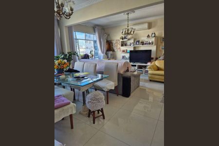 Apartamento à venda com 3 quartos, 135m² em Icaraí, Niterói