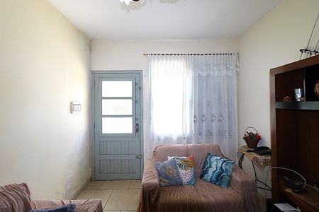 Janela da Sala de casa à venda com 2 quartos, 160m² em Sarandi, Porto Alegre
