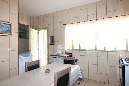 Casa à venda com 160m², 3 quartos e 3 vagasCozinha