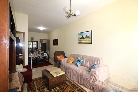 Casa à venda com 160m², 3 quartos e 3 vagasSala