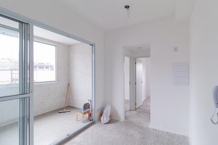 Sala de apartamento para alugar com 2 quartos, 38m² em Vila Sul Americana, Carapicuíba