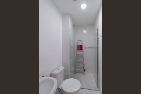 Apartamento para alugar com 38m², 2 quartos e 1 vaga Apartamento para alugar com 38m², 2 quartos e 1 vagaBanheiro