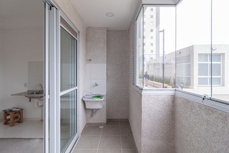 Apartamento para alugar com 38m², 2 quartos e 1 vaga Apartamento para alugar com 38m², 2 quartos e 1 vagaÁrea de serviço