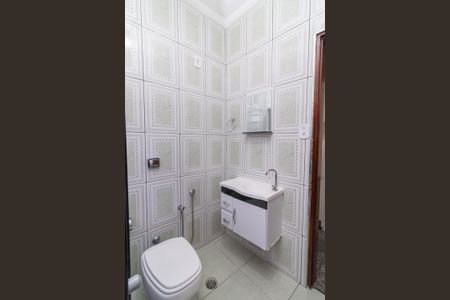 Casa para alugar com 200m², 3 quartos e 2 vagasBanheiro 1