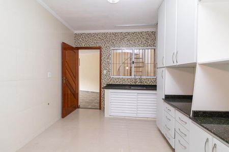 Casa para alugar com 200m², 3 quartos e 2 vagasCozinha