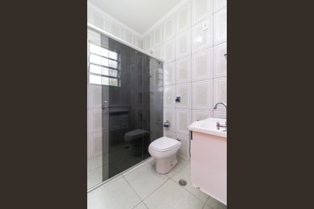 Casa para alugar com 200m², 3 quartos e 2 vagasBanheiro 1