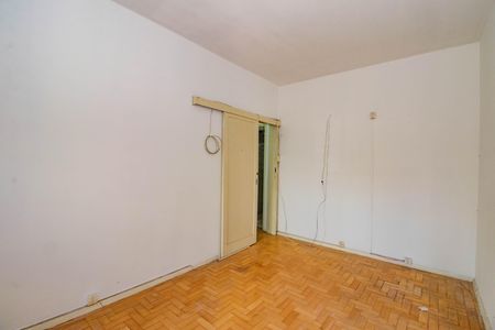 Quarto 1 de apartamento para alugar com 2 quartos, 78m² em Independência, Porto Alegre