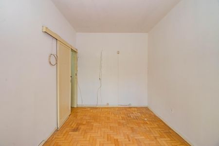 Quarto 1 de apartamento para alugar com 2 quartos, 78m² em Independência, Porto Alegre