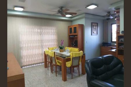 Casa à venda com 3 quartos, 320m² em Taquara, Rio de Janeiro