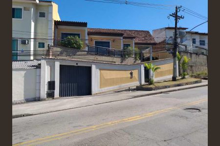 Casa à venda com 320m², 3 quartos e 7 vagas