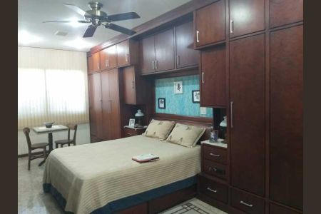 Casa à venda com 320m², 3 quartos e 7 vagas