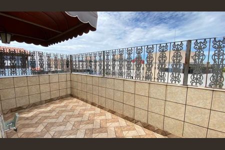 Apartamento à venda com 146m², 4 quartos e 1 vaga