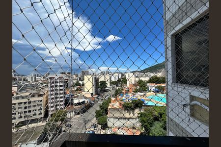 Apartamento para alugar com 90m², 2 quartos e 1 vaga