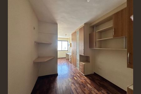 Apartamento para alugar com 90m², 2 quartos e 1 vaga