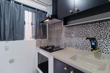 Studio de kitnet/studio para alugar com 1 quarto, 16m² em Jardim Santa Brigida, Carapicuíba