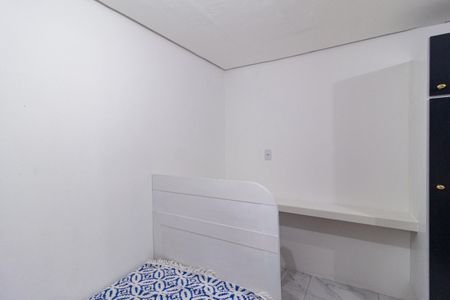 Studio de kitnet/studio para alugar com 1 quarto, 16m² em Jardim Santa Brigida, Carapicuíba