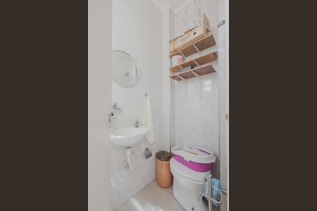 Apartamento à venda com 140m², 3 quartos e 1 vagaÁrea de Serviço