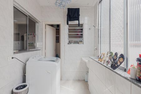 Apartamento à venda com 140m², 3 quartos e 1 vagaÁrea de Serviço