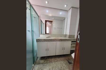 Apartamento para alugar com 120m², 4 quartos e 2 vagas