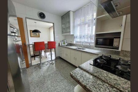Apartamento para alugar com 120m², 4 quartos e 2 vagas