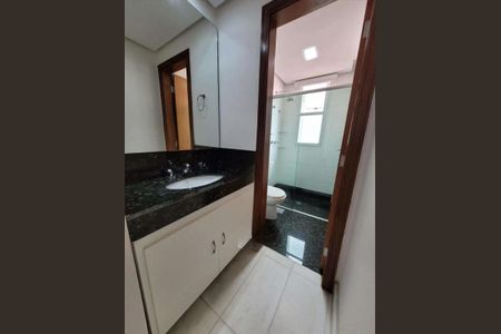 Apartamento para alugar com 120m², 4 quartos e 2 vagas