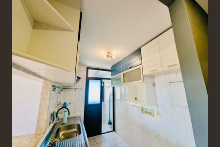 Apartamento à venda com 3 quartos, 70m² em Jardim Itapeva, São Paulo