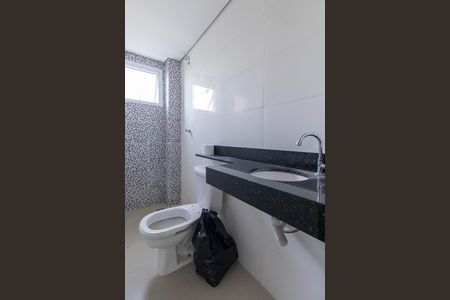 Apartamento à venda com 40m², 2 quartos e sem vaga Apartamento à venda com 40m², 2 quartos e sem vagaBanheiro