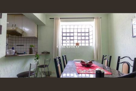 Casa à venda com 150m², 3 quartos e sem vaga