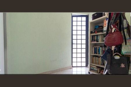 Casa à venda com 150m², 3 quartos e sem vaga