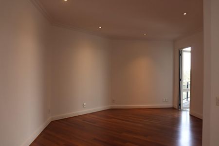 Apartamento à venda com 542m², 7 quartos e 4 vagasFoto 06