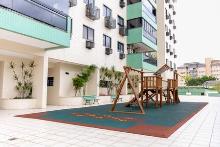 Apartamento à venda com 100m², 3 quartos e 3 vagasÁrea comum - Playground