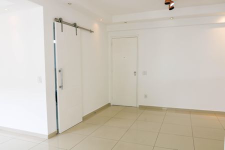 Apartamento à venda com 100m², 3 quartos e 3 vagasSala