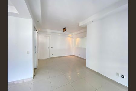 Sala de apartamento à venda com 2 quartos, 100m² em Todos Os Santos, Rio de Janeiro