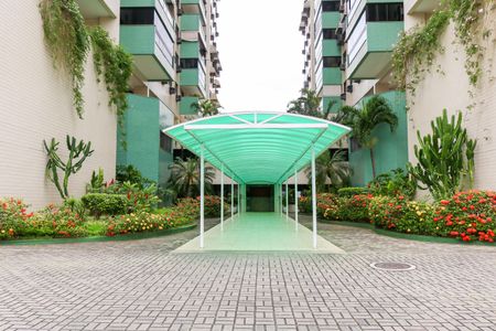 Apartamento à venda com 100m², 3 quartos e 3 vagasEntrada