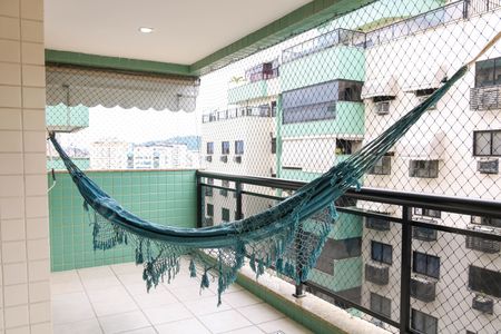 Apartamento à venda com 100m², 3 quartos e 3 vagasVaranda da Sala