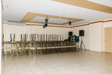 Apartamento à venda com 100m², 3 quartos e 3 vagasÁrea comum - Salão de festas