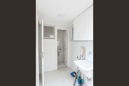 Casa de condomínio à venda com 200m², 3 quartos e 2 vagasÁrea de Serviço