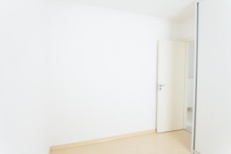 Casa de condomínio à venda com 200m², 3 quartos e 2 vagasquarto 2