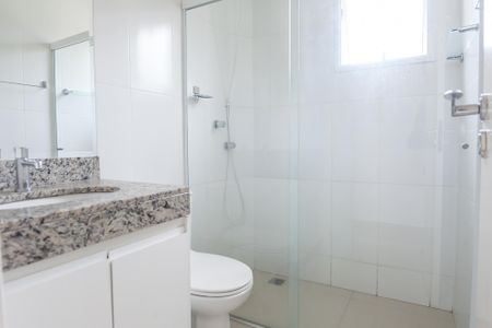 Casa de condomínio à venda com 200m², 3 quartos e 2 vagasBanheiro Social