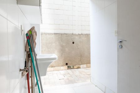 Casa de condomínio à venda com 200m², 3 quartos e 2 vagasÁrea de Serviço