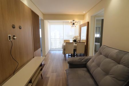 Sala de apartamento para alugar com 2 quartos, 44m² em Presidente Altino, Osasco