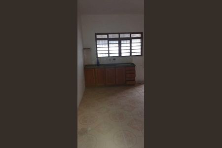 Casa para alugar com 200m², 2 quartos e 2 vagas