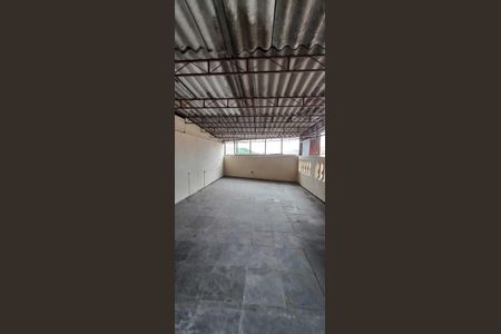 Casa para alugar com 200m², 2 quartos e 2 vagas