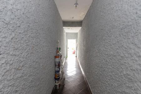 Casa para alugar com 88m², 3 quartos e 2 vagasCorredor