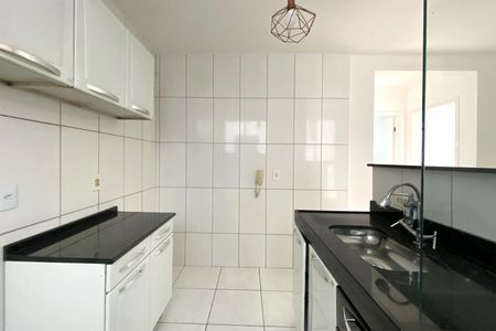 Apartamento à venda com 55m², 2 quartos e 1 vagaCozinha