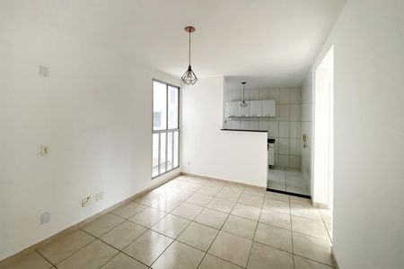 Sala de apartamento à venda com 2 quartos, 55m² em Planalto, Belo Horizonte