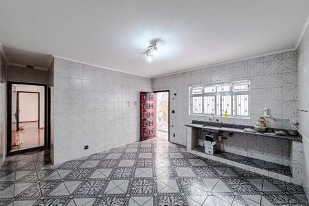 Casa para alugar com 180m², 2 quartos e 2 vagasCozinha