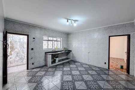 Casa para alugar com 180m², 2 quartos e 2 vagasCozinha