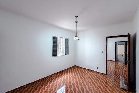Casa para alugar com 180m², 2 quartos e 2 vagasQuarto 2 - Suíte